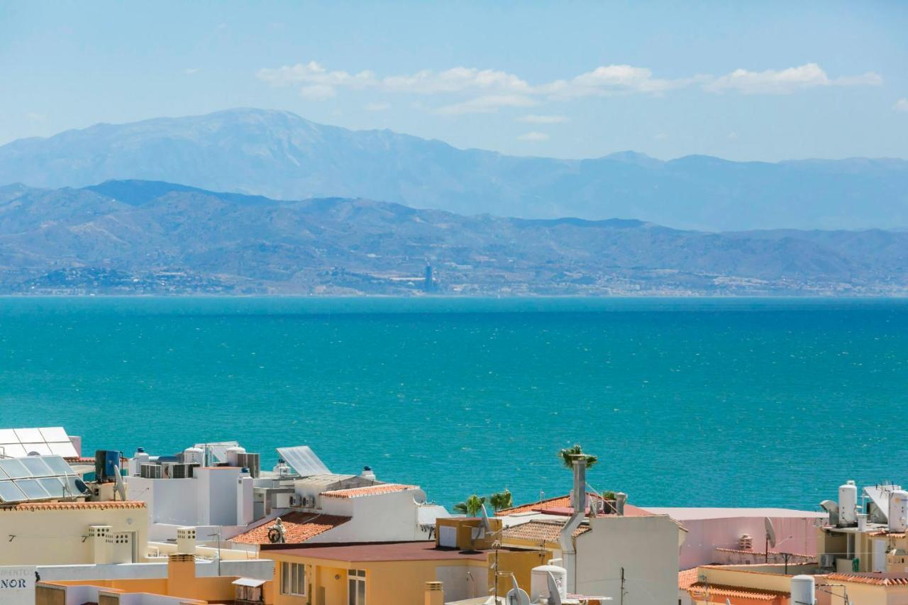 Malagadevacaciones - La Carihuela Palace Torremolinos Esterno foto